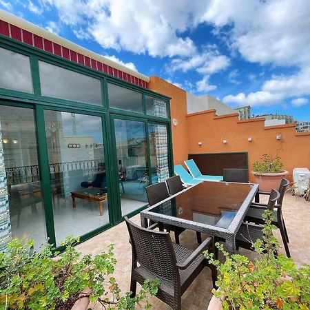 Fantastic 3 Bedroom Duplex Penthouse With Terrace スリーマ エクステリア 写真