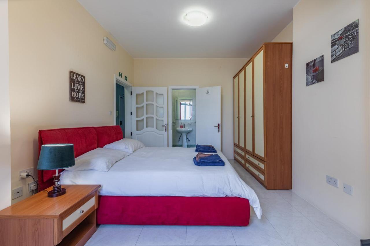 Fantastic 3 Bedroom Duplex Penthouse With Terrace スリーマ エクステリア 写真