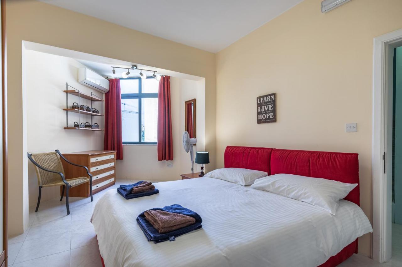 Fantastic 3 Bedroom Duplex Penthouse With Terrace スリーマ エクステリア 写真